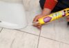 fissare-il-water-con-il-silicone