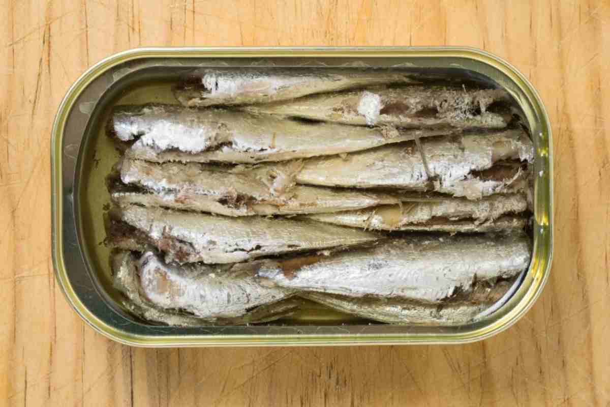 Sardine in scatola, calcio