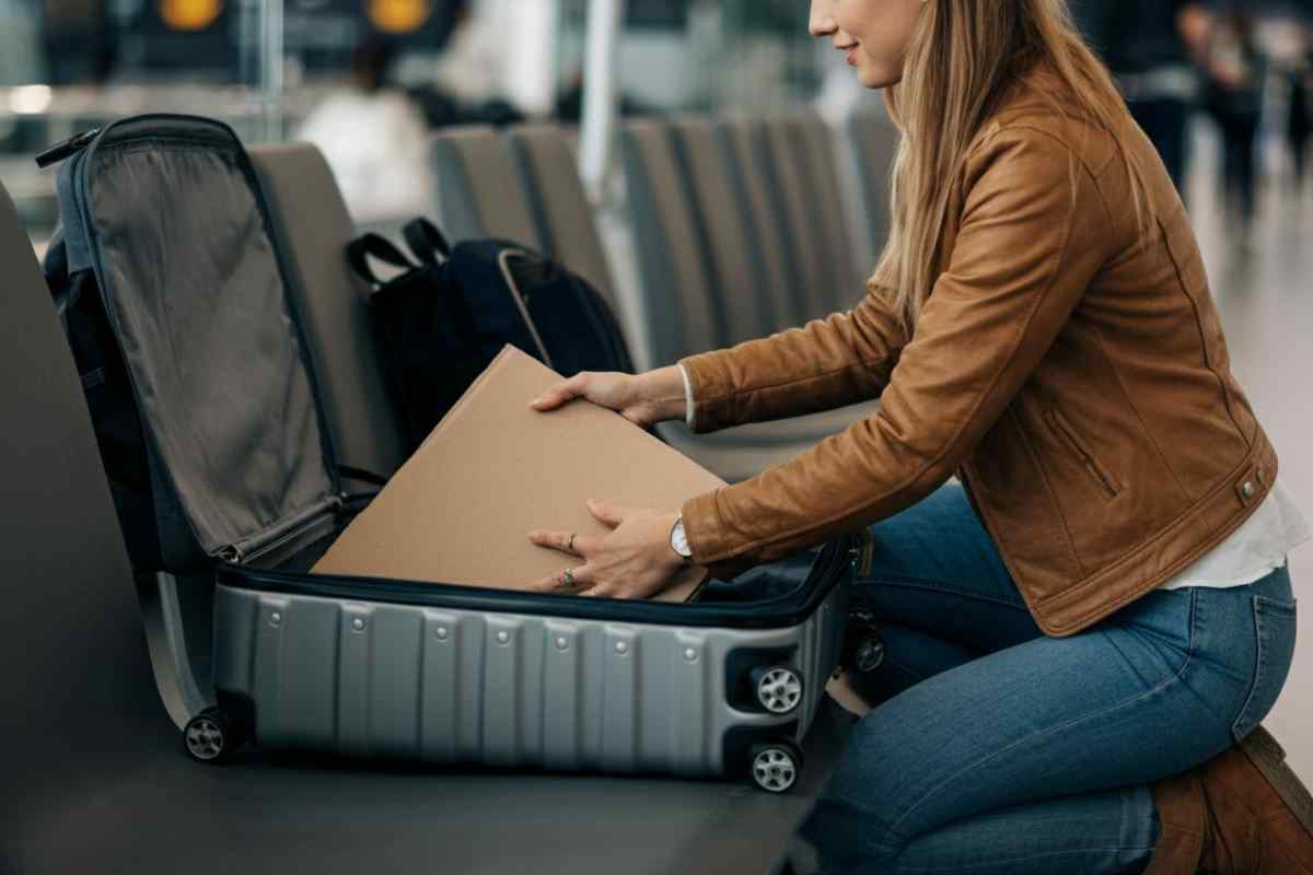 bagaglio: il trucco del cartone