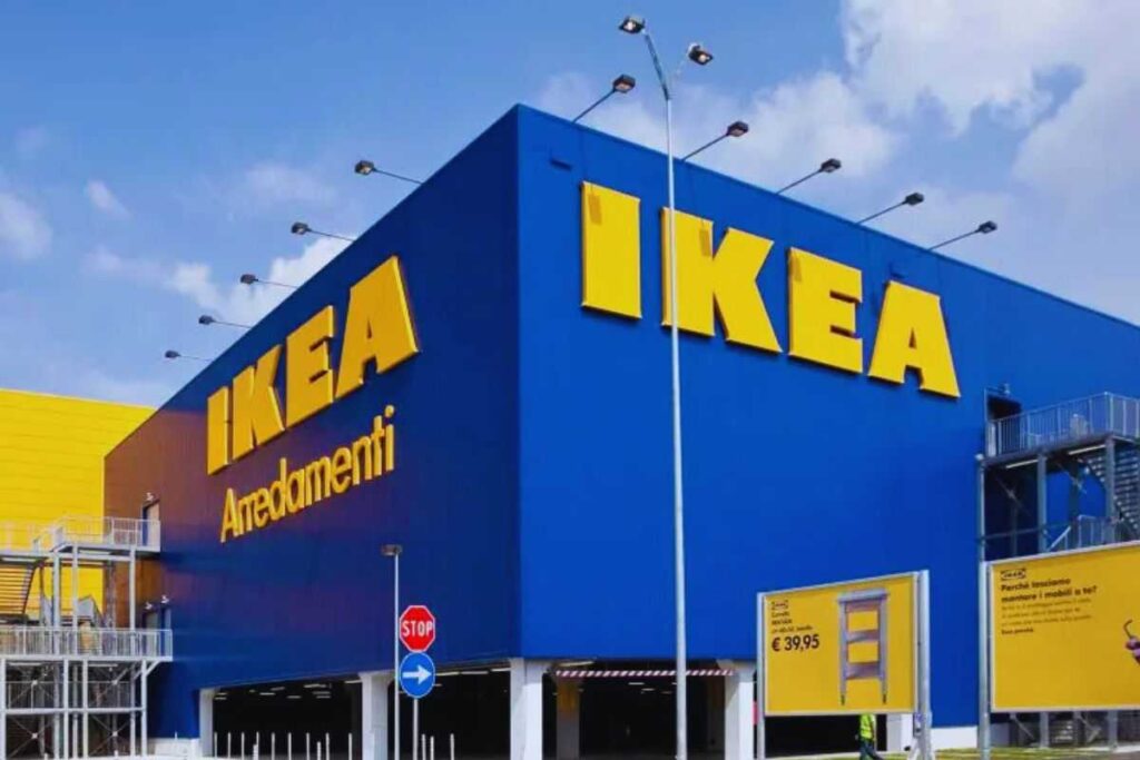Questa mossa si inserisce in un contesto in cui anche i discount e la grande distribuzione organizzata (GDO) intensificano la loro presenza